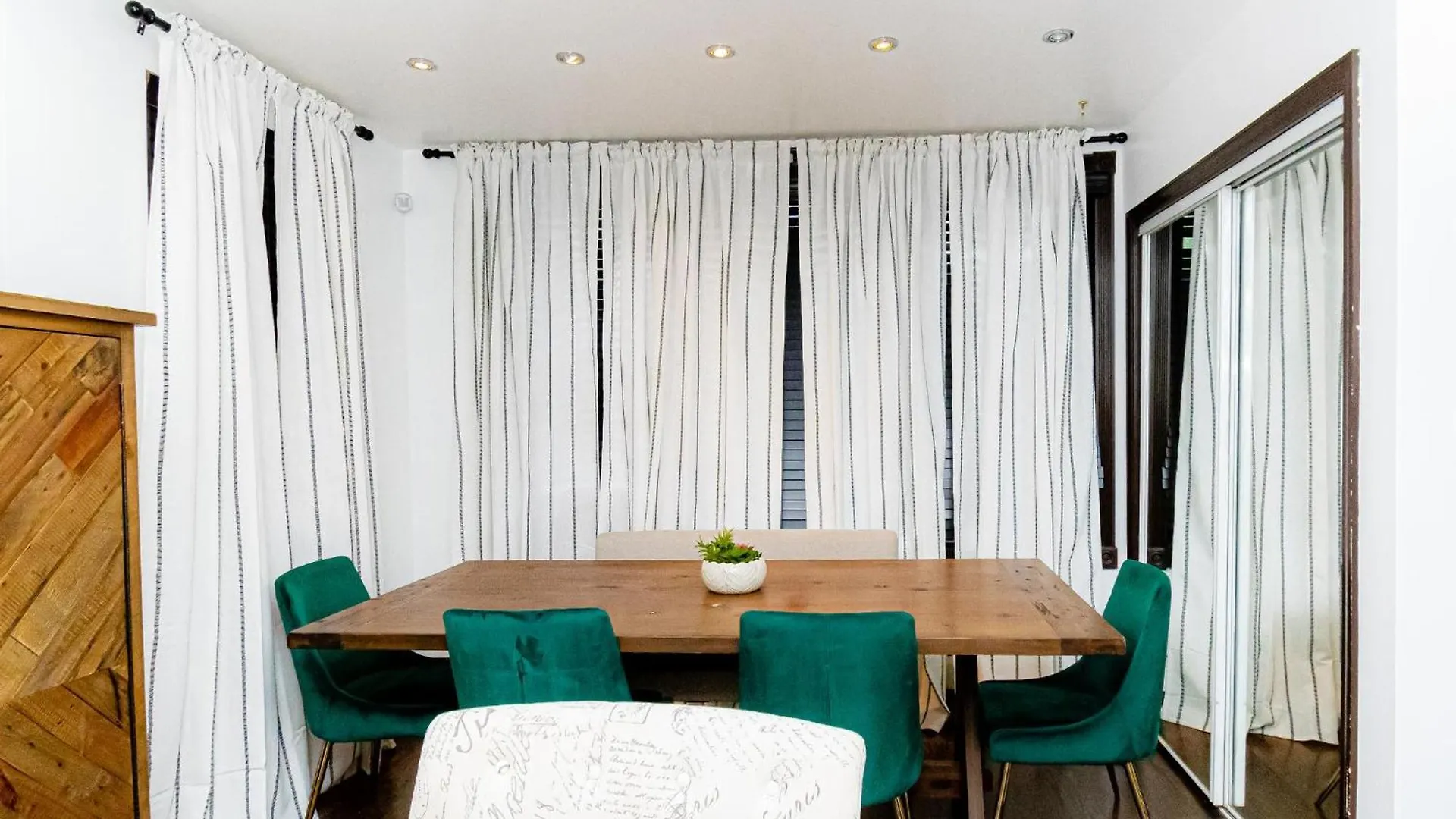 Luxury In The Heart Of Brooklyn Lejlighed New York USA